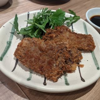 レバカツ(十勝ハーブ牛 ホルモン鉄板焼 もん )