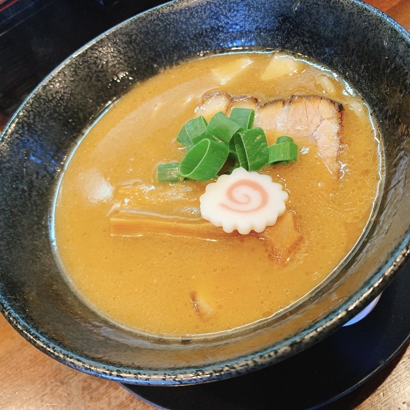 濃い節醤油ラーメン(麺処 ほんだ)
