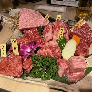和牛食べ尽くし7種盛り(焼肉本舗 ぴゅあ マルイ溝口店)