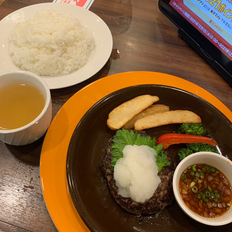 豪州産タスマニアビーフ100%ハンバーグ 和風ビネガーソース(ジョナサン 西新宿店)