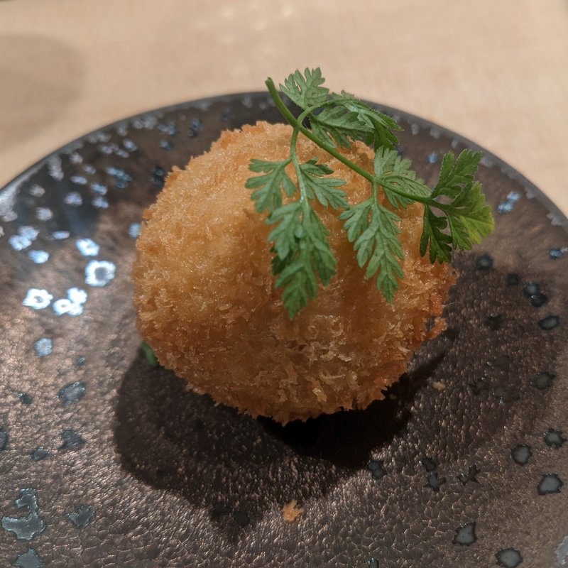 鳥そぼろのクリームコロッケ(焼鳥山もと 阿佐ヶ谷cellar)