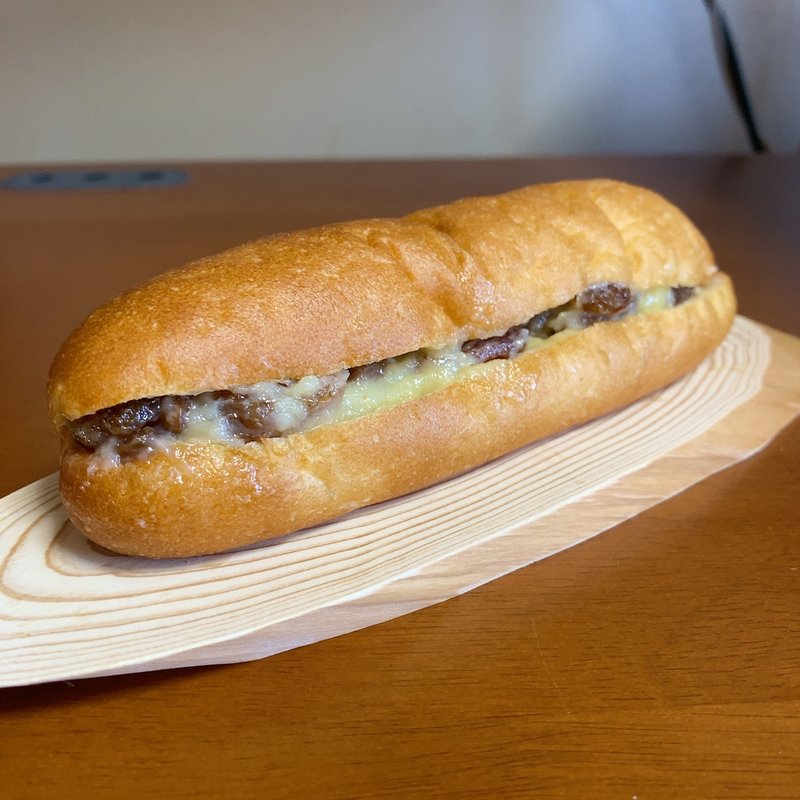 ラムレーズンミルク(クラウドベーカリー)