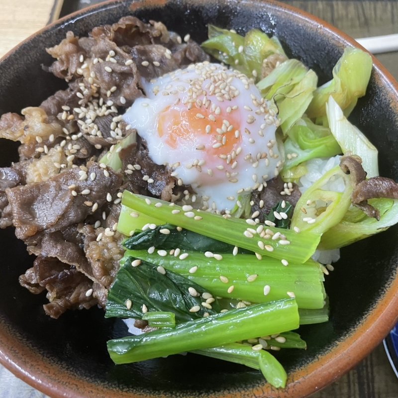 黒毛和牛焼肉丼、うどんセット(はんなりや 篠崎店)