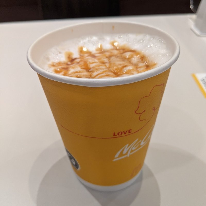 キャラメルラテ(マクドナルド 田端駅前店)