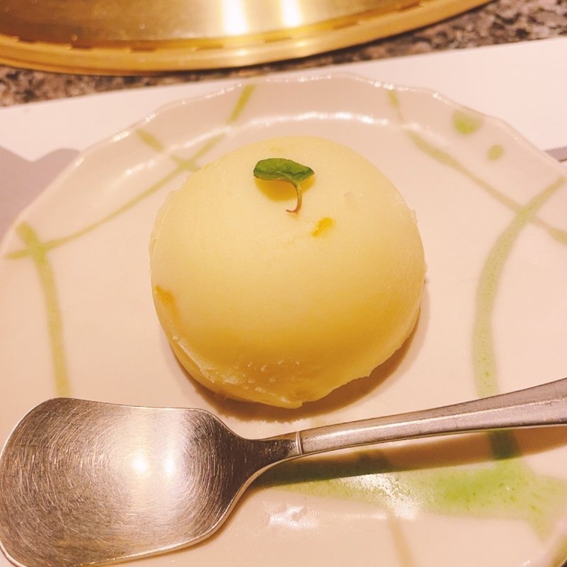 柚子のシャーベット(和牛いしざき)