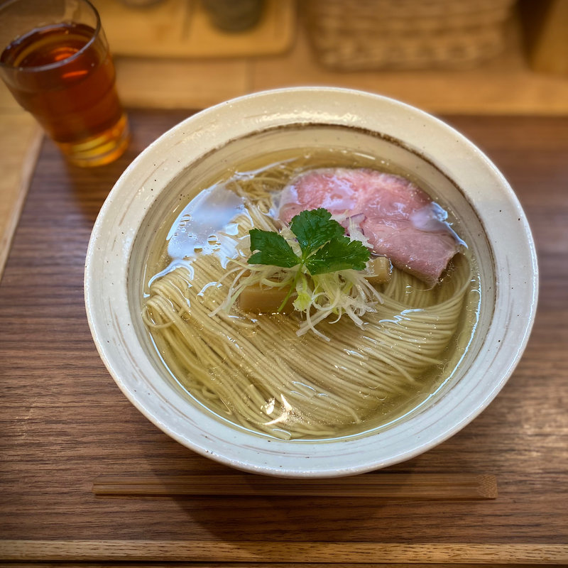 白醤油中華そば(中華そば心)