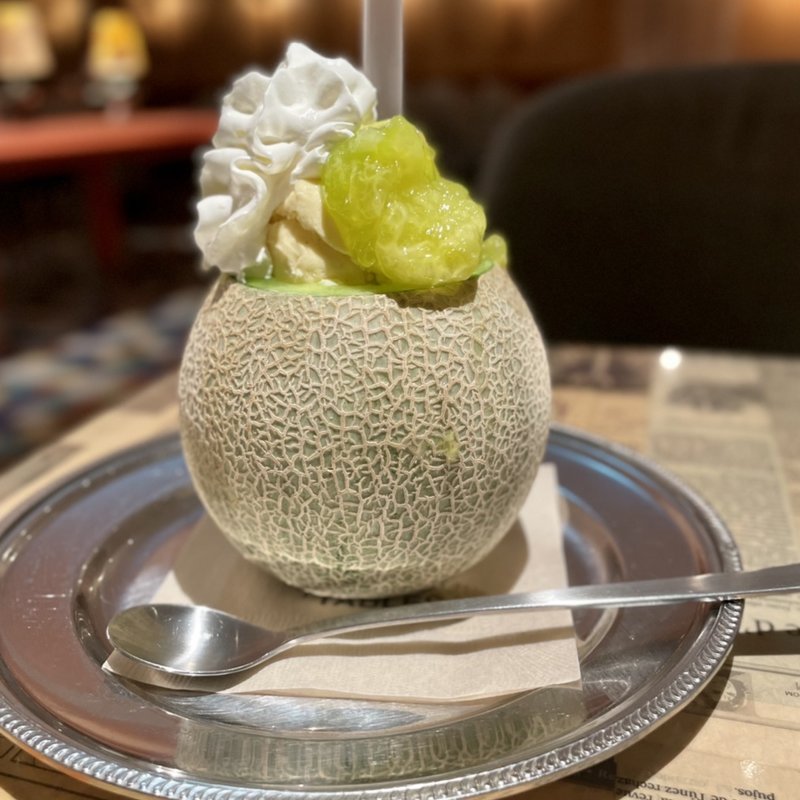 メロン丸ごとジュース(タブレスカフェ 心斎橋店)