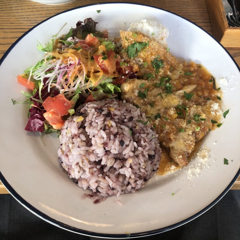 (HOTEL　EMANON （ホテルエマノン）)