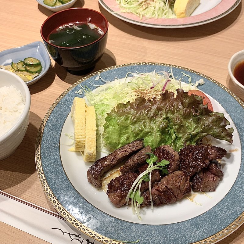 ハラミ焼肉ランチ(焼肉　輝　北新地)