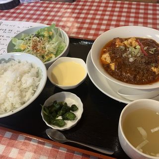 DEATH麻婆豆腐定食 (ふくくるしょくどう)