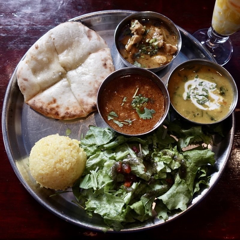 本日のカレー3種(カマルプール )