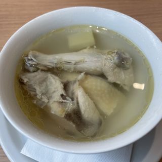 鶏肉蒸しスープ(鼎泰豊 シャポー船橋店)