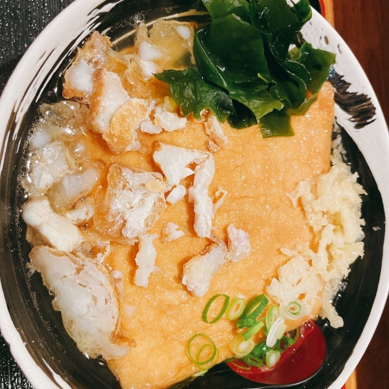 かすうどん、大盛り、きつね(賞讃)