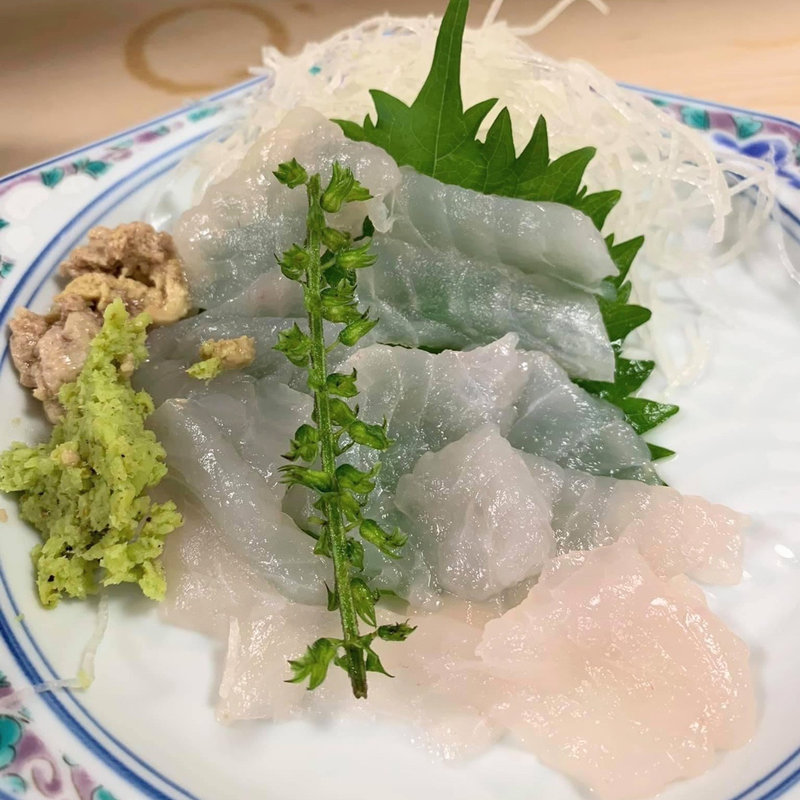 カワハギ刺身(三州屋)