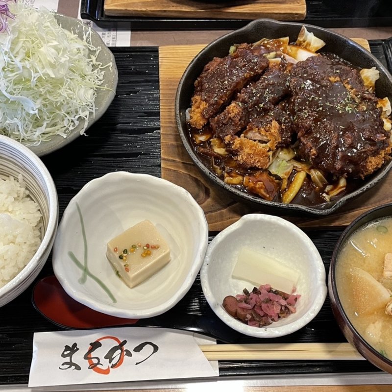 デミグラスヒレかつ定食(限定)(まるかつ )