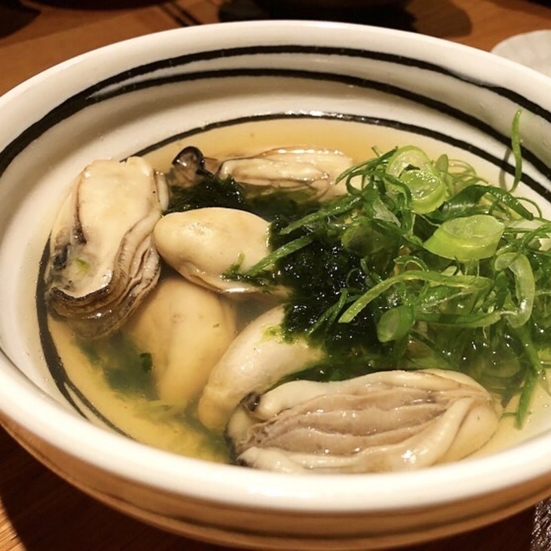 牡蠣のおでん(酒場トやさいイソスタンド)