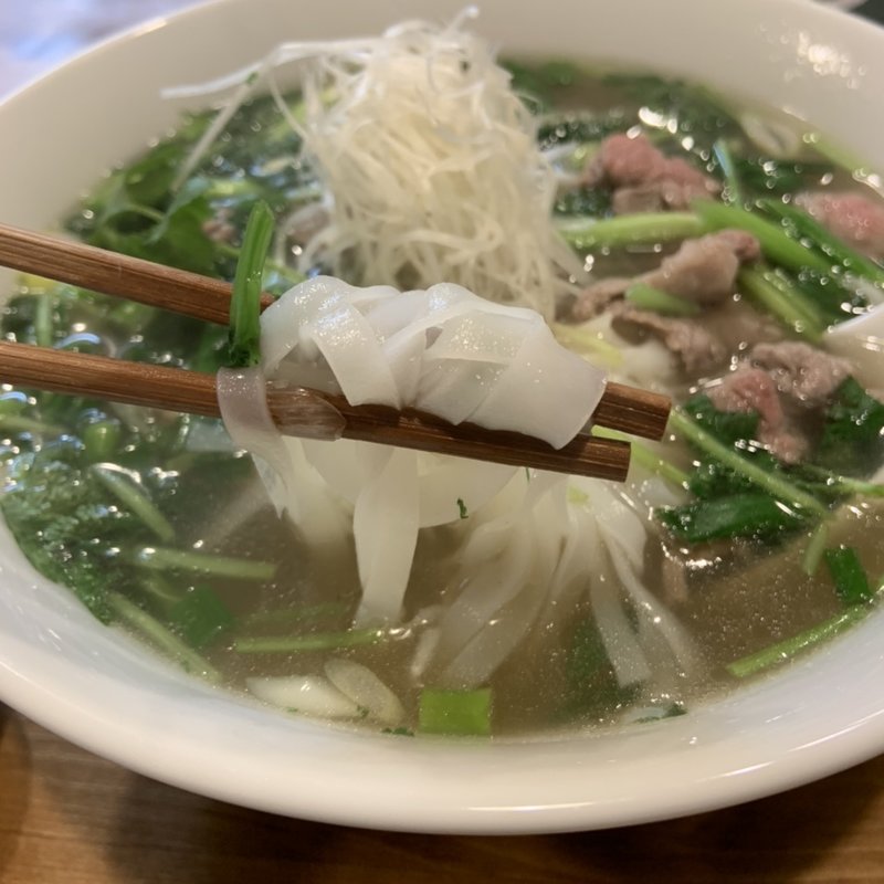 フォー ボー タイ チン　大(PHO VUI)