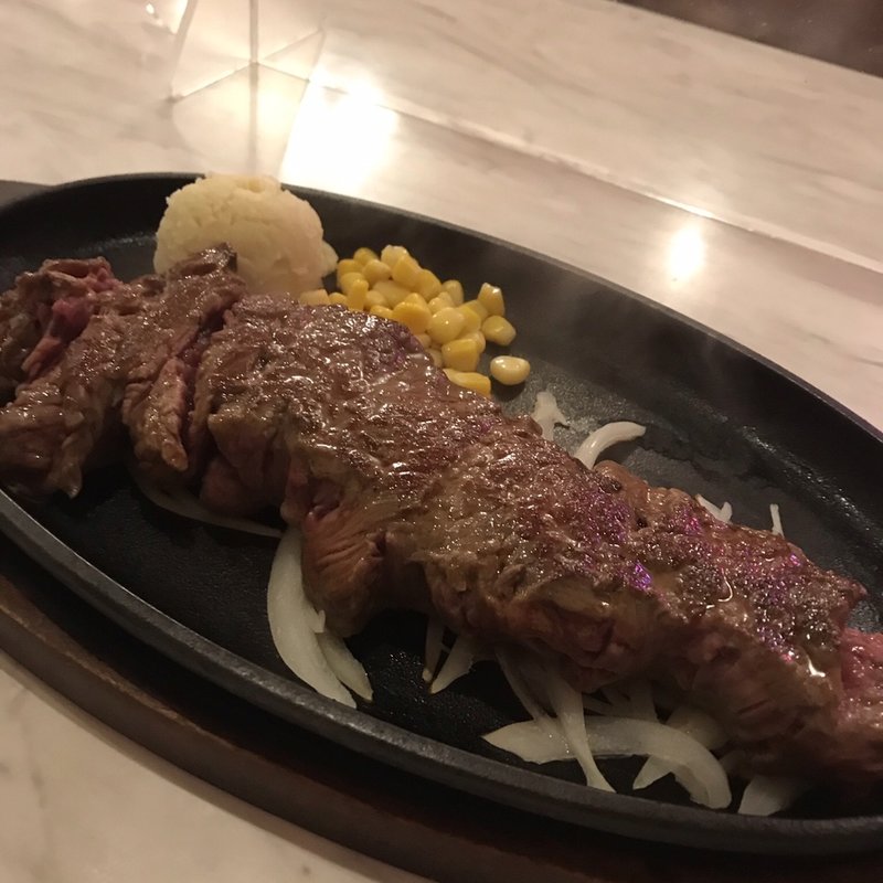 上赤身肉ステーキ 300g(ステーキハウス８８ 辻本店 （ステーキハウスハチジュウハチ）)