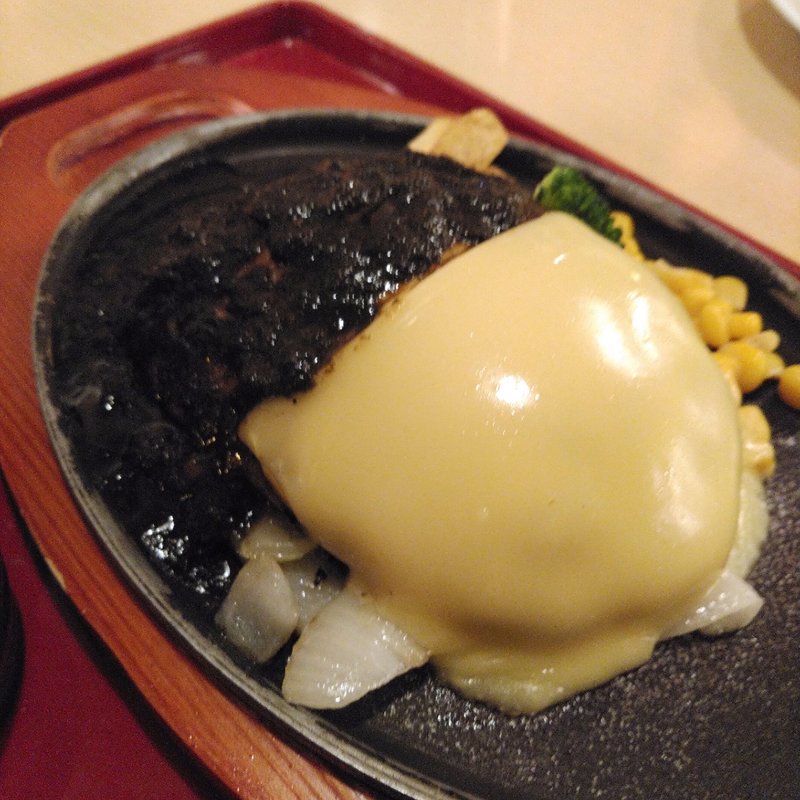 ヒカル考案 冗談抜きで旨いハンバーグ(ジョイフル 宮城佐沼店 )