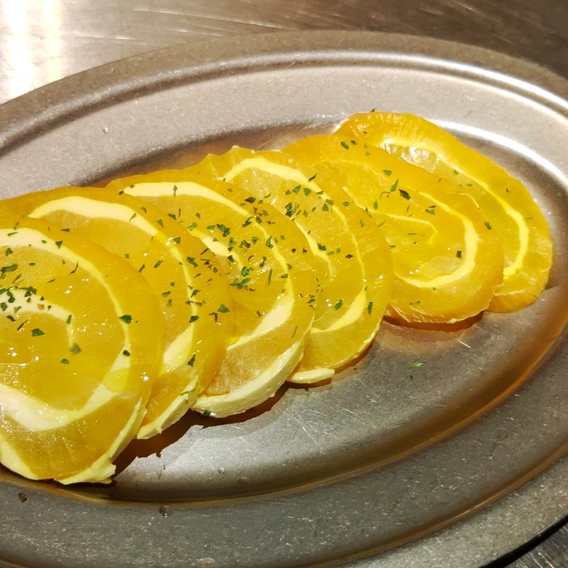いぶりがっこチーズ(クラフトビアマーケット 神田店)