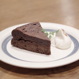 チョコレートケーキ(四歩)