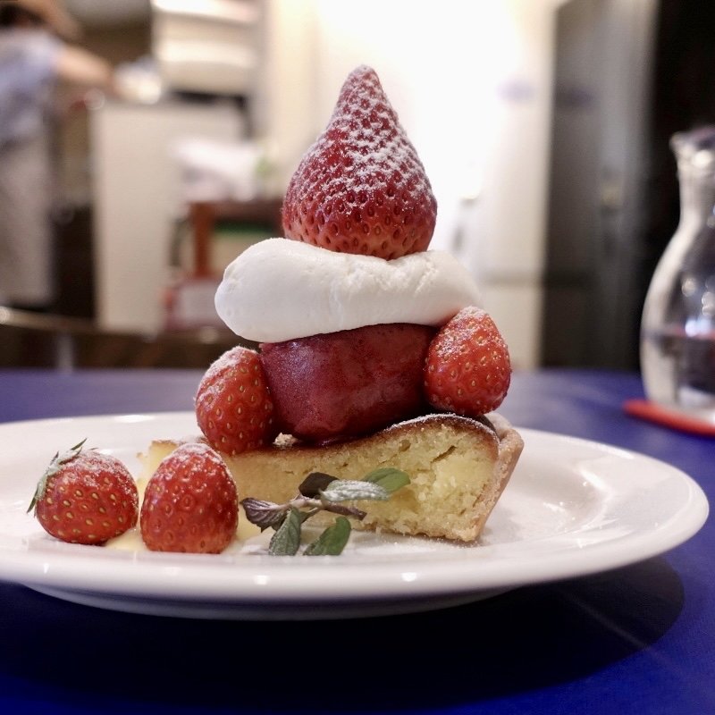 季節のデザート(La Porte Rouge （ラ ポルト ルージュ）)