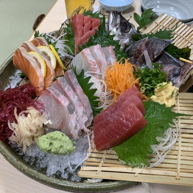 刺身盛り合わせ(お食事処　あさ凪)