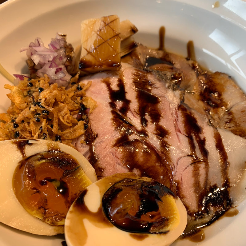 豚骨まぜそば(豚そば専門店 一望)