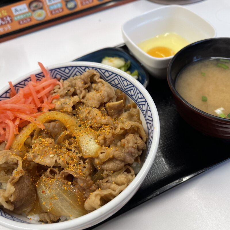 牛丼（並）Cセット　生卵付(吉野家 北千住本町商店街店)