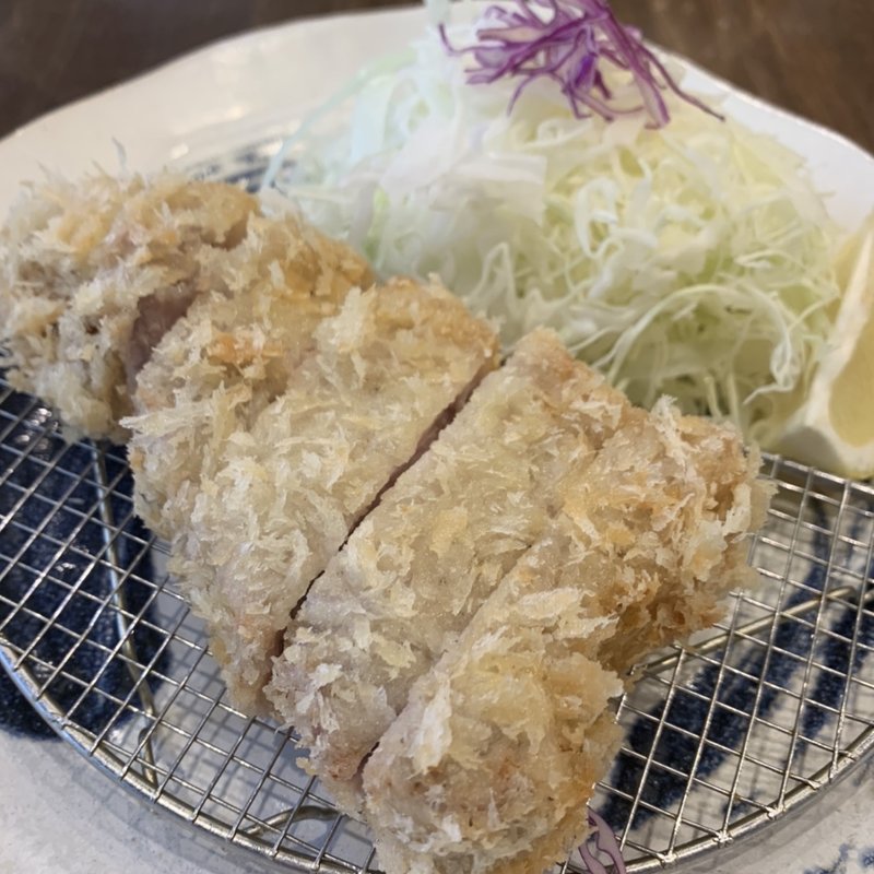 上ロースとんかつ定食　150g(とんかつ王龍)