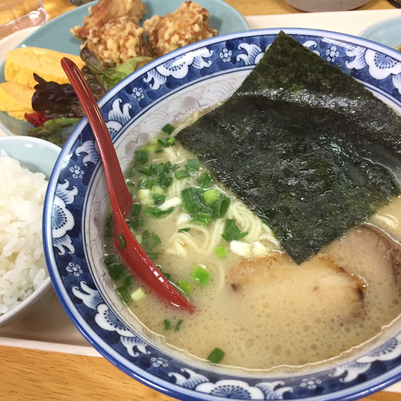 ラーメンセット(萬福 （まんぷく）)