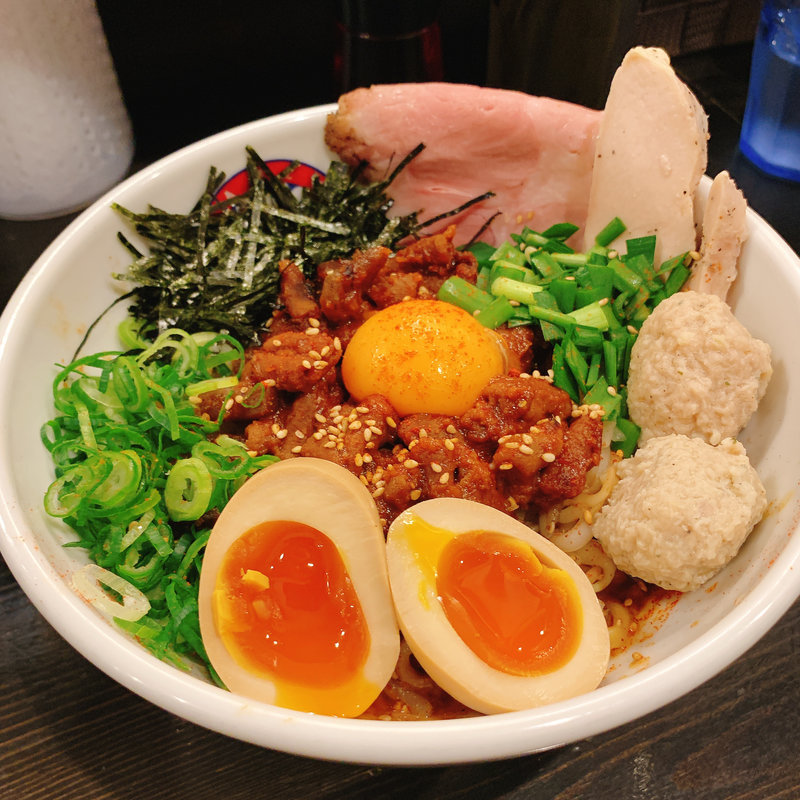 特性味噌ホルモンまぜそば（限定）(らぁ麺 きくはん )