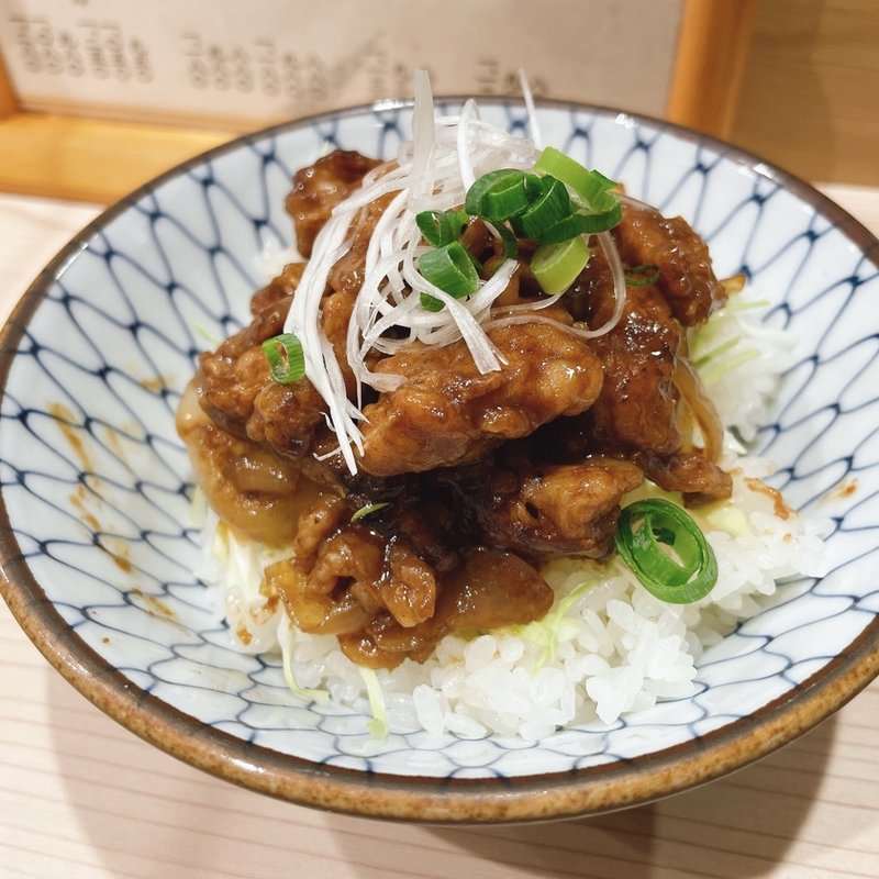 豚バラ黒味噌焼肉丼(ラーメン専科 竹末食堂)