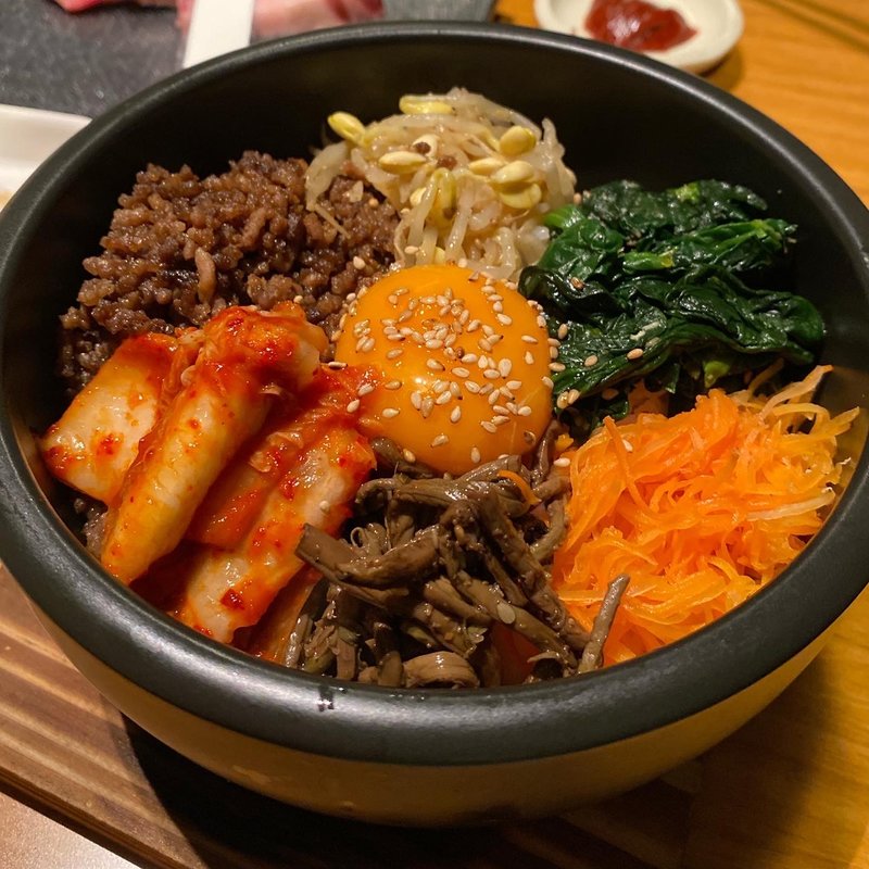 店長特製熊野牛石焼ビビンバ(焼肉carosso)