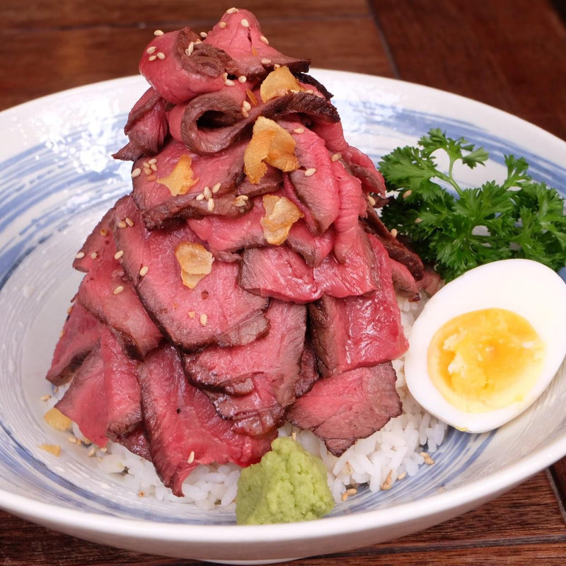 ローストビーフ丼(三代目 文治 本店 )