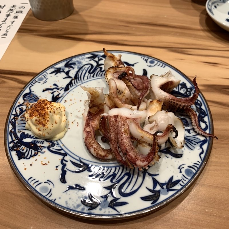 生イカゲソ炙り焼き(天然本まぐろ　ありそ鮨し)