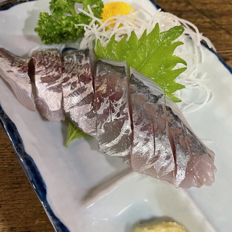 あじ刺身(市民酒蔵諸星 （もろぼし）)