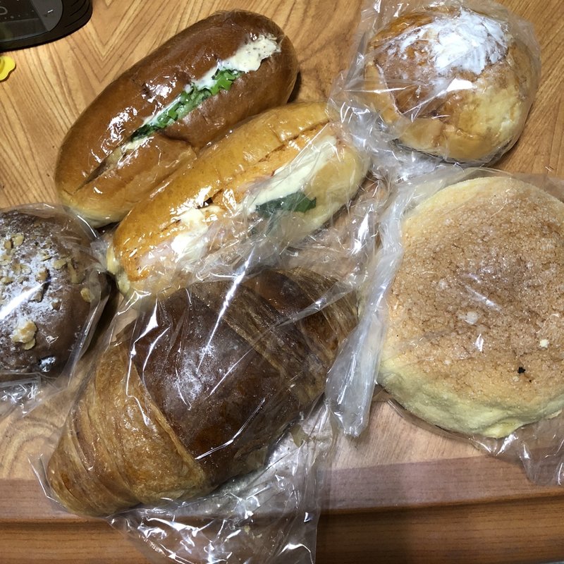 パンいろいろ(ブレッドハウス イミル かもと店)