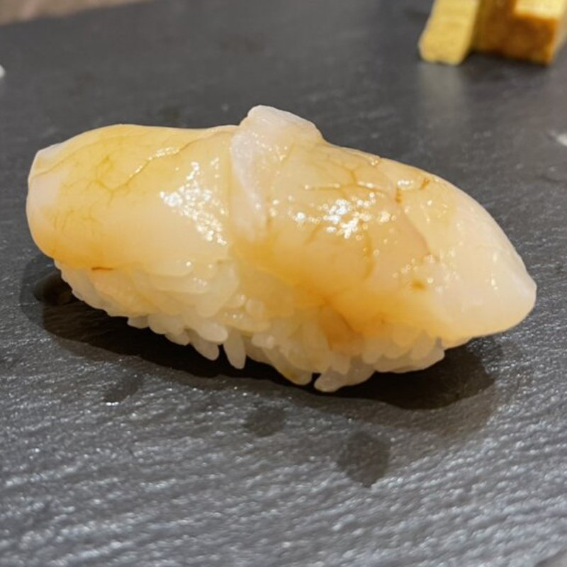 ホタテ(きく鮨　別邸)