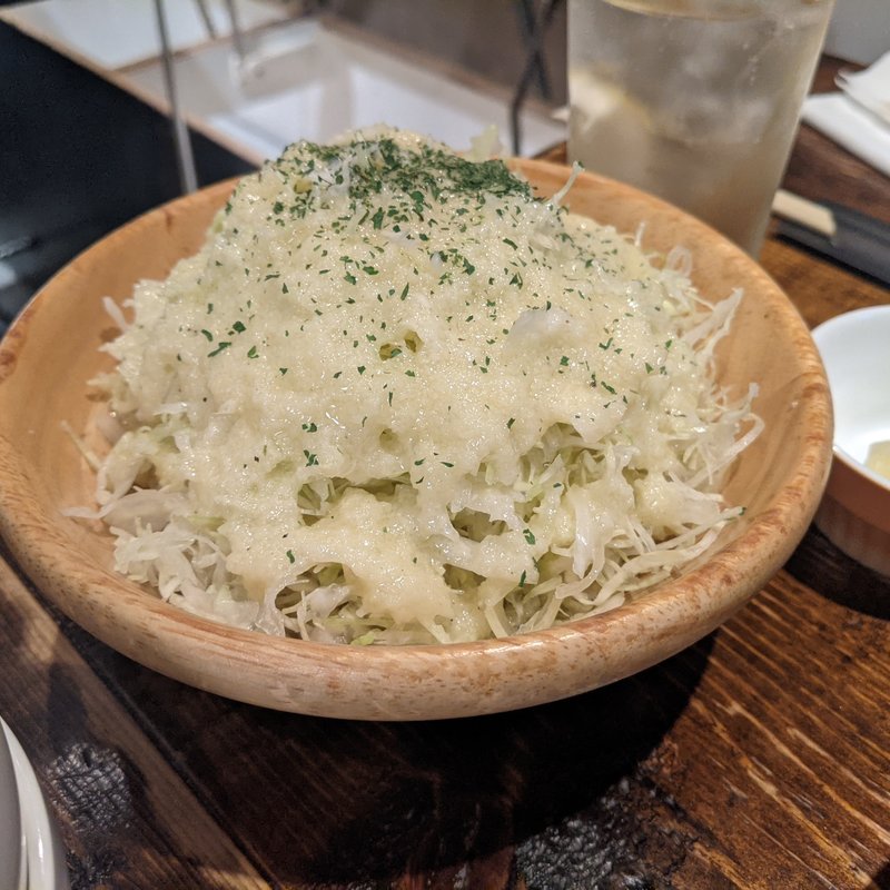 キャベツサラダ(焼肉×バル マルウシミート 新橋店)