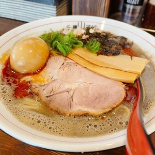 濃厚カラニボ　味玉トッピング(らー麺 山さわ)