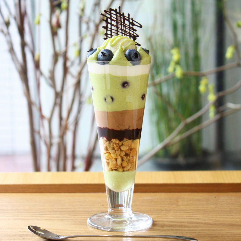 アボガドのパフェ(麻布野菜菓子 )