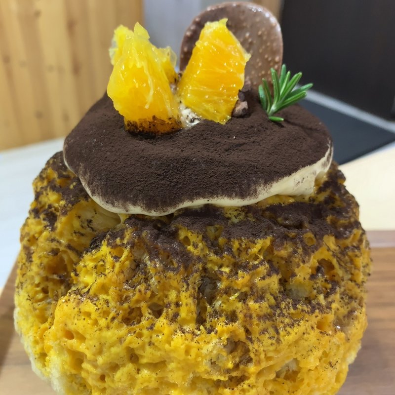 パンプキンミルクとオレンジのティラミス(かき氷専門店SANGO)