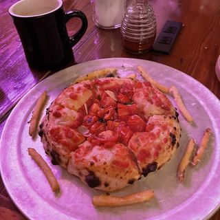 (GOOD TOWN BAKEHOUSE)