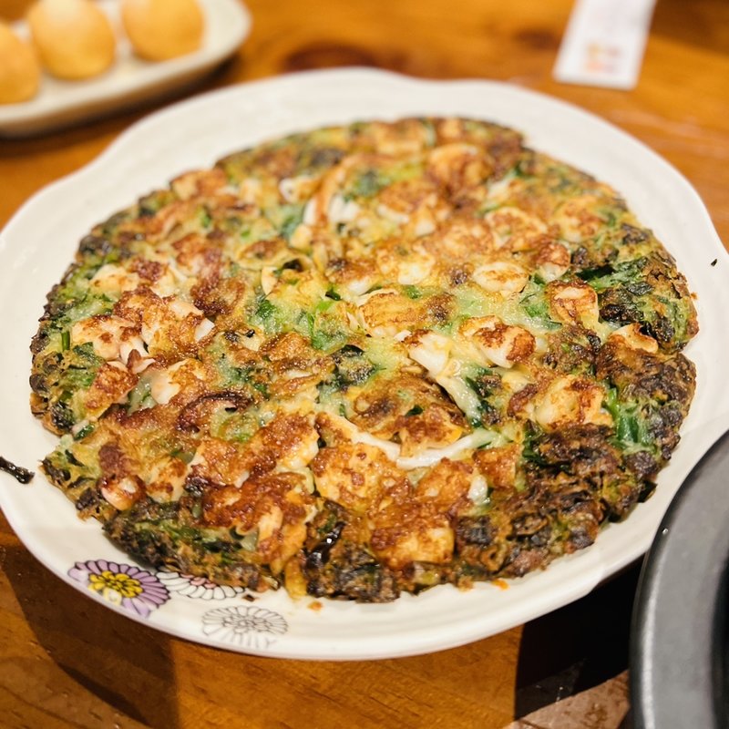 海鮮ニラチヂミ(でりかおんどる 1号店(本店))