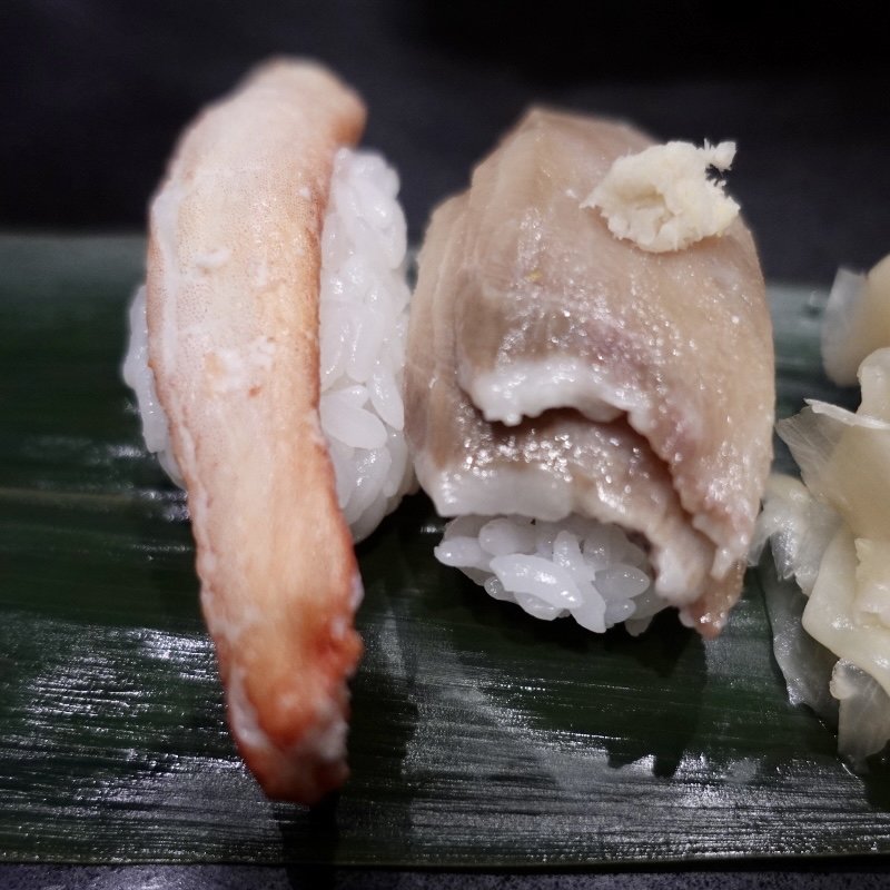 本ずわいがに(立食い寿司 根室花まる 銀座店)