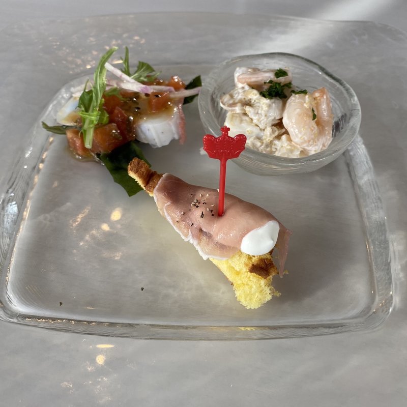 オードブル盛り合わせ(リューバンカフェ)