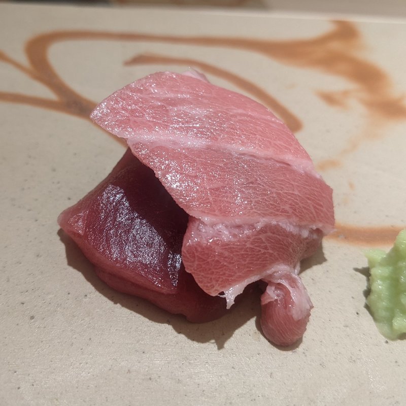 塩釜産本マグロ(美登利 昌 成城店)