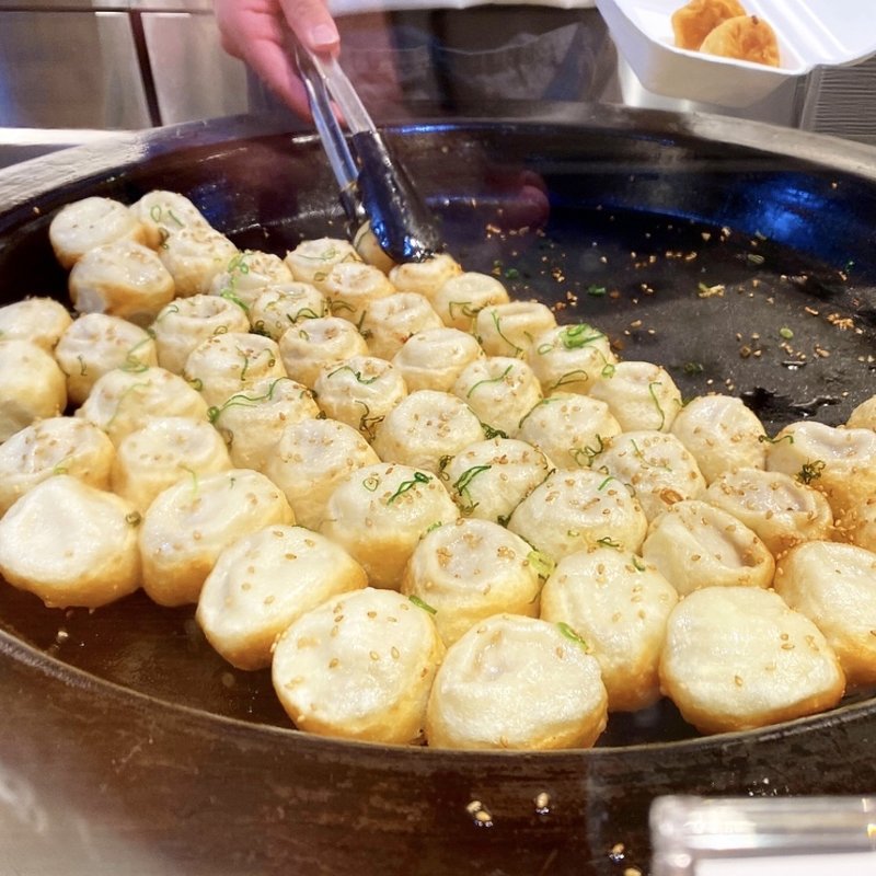 焼小籠包(焼小籠包と焼きビーフン専門店 神戸南京町YUNYUN（ユンユン）)