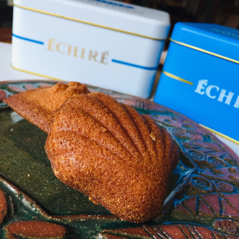 マドレーヌ・エシレ

(エシレ・パティスリー オ ブール ＜横浜＞)